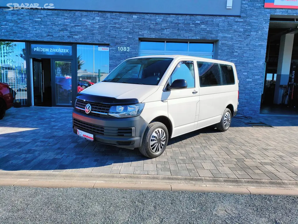 VW Transporter T5 2.0TDI 110KW KLIMA TAŽNÝ